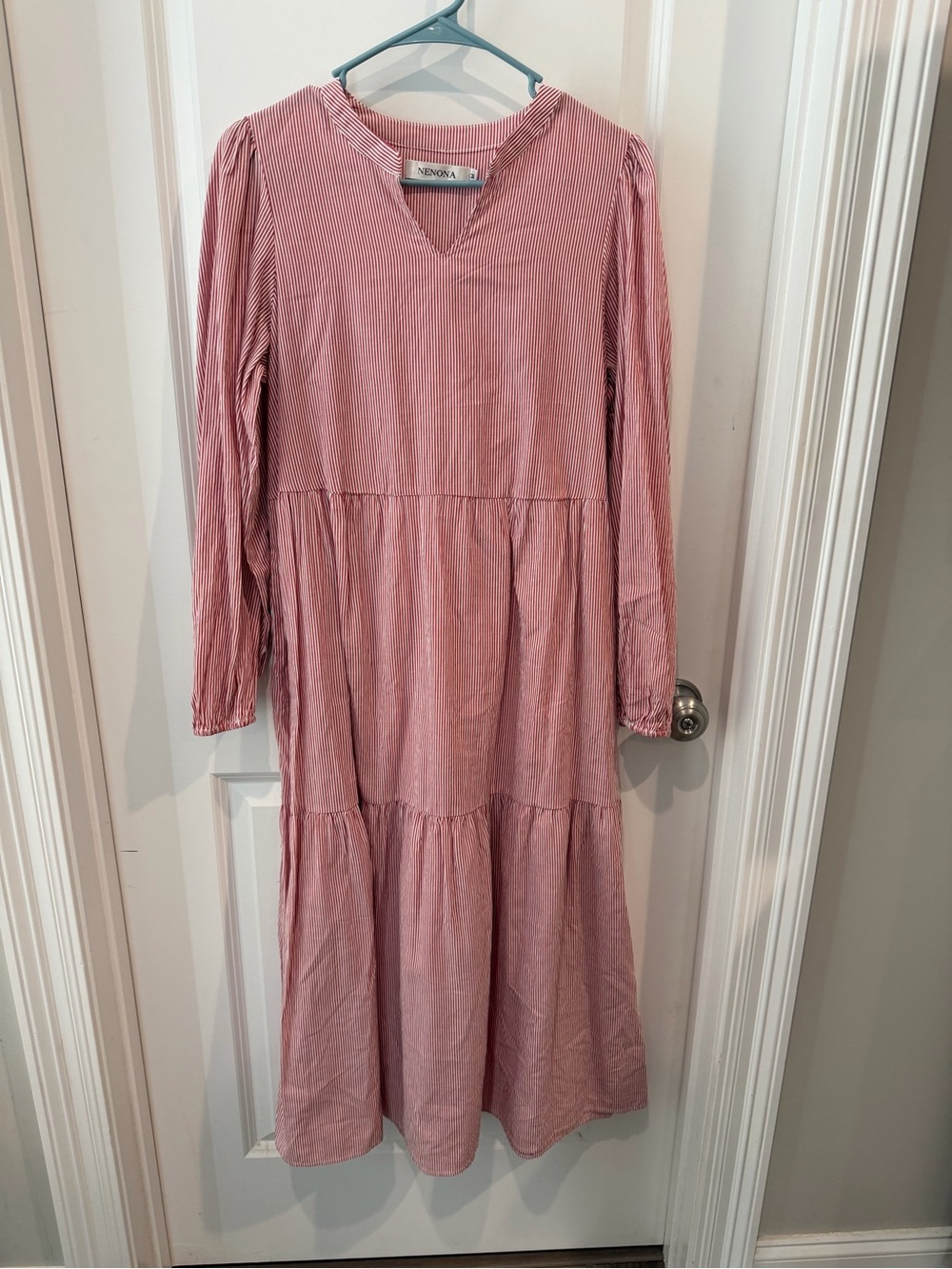 Nenona Dress Size Medium